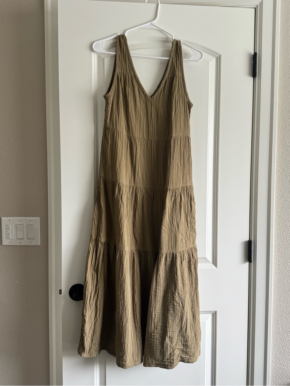 NWOT: Quince 100% Organic Gauze Tiered Maxi Dress - Artichoke, S